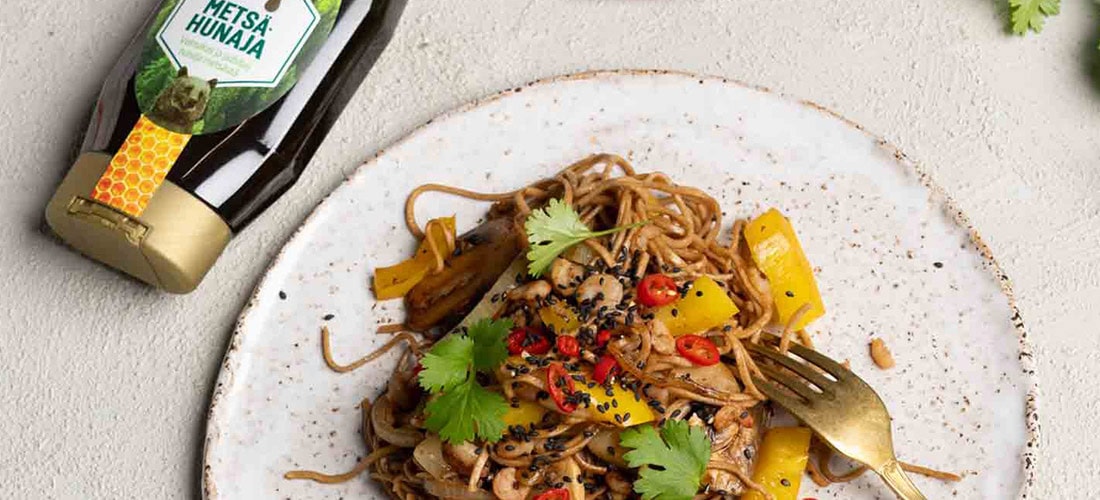 Hunajainen Katkarapunuudelivokki