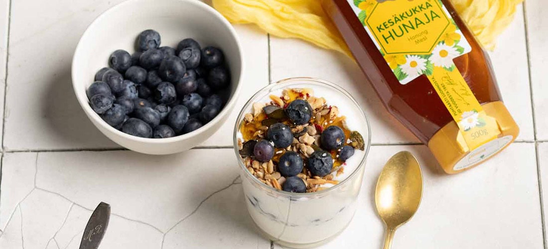 Hunajainen Kerros jugurtti